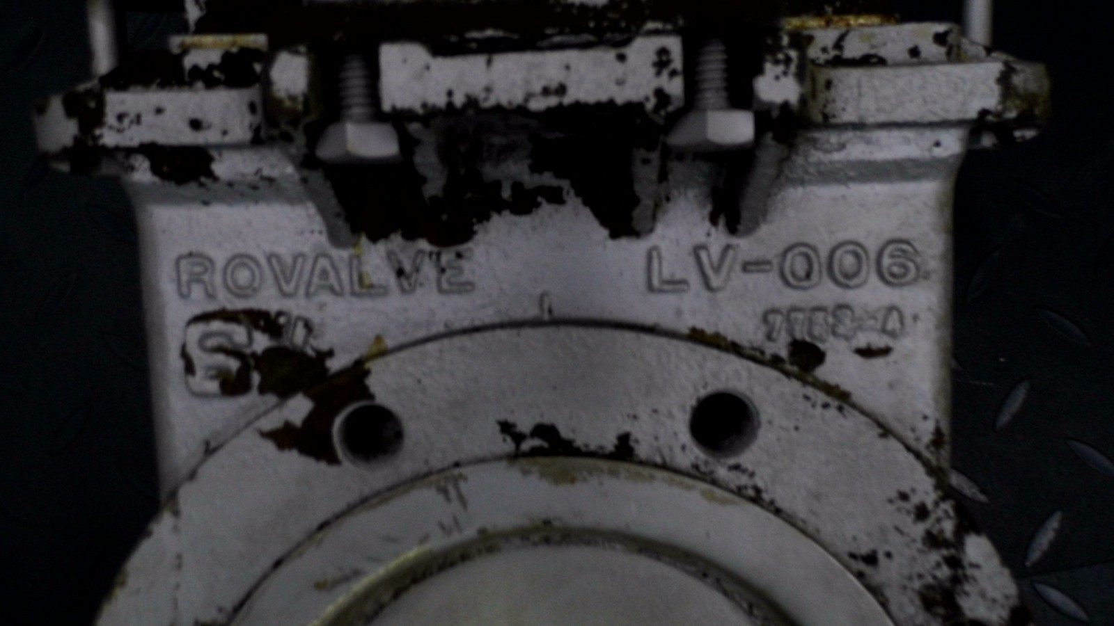 ROVALVE LV006 6" IRON BODY KNIFE GATE VALVE, STEEL WETTED PARTS eBay