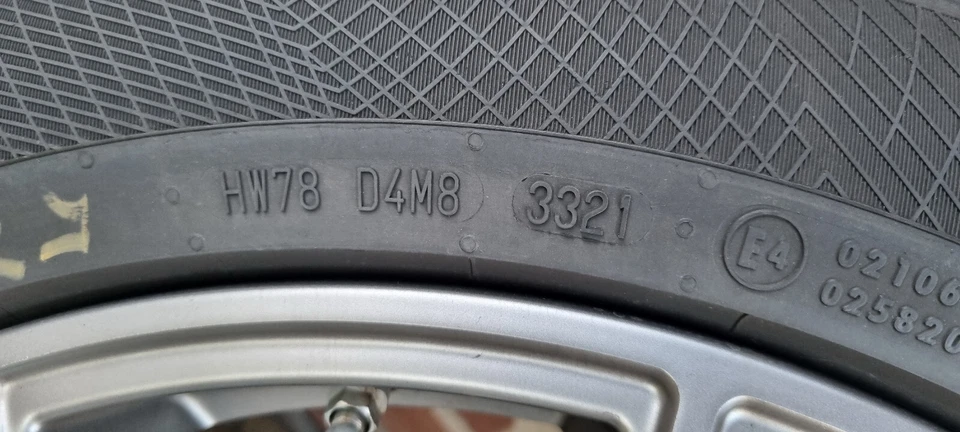 BMW X2 Winterräder Conti 225/50 R 18 auf RC32-Felgen 7,5+18 5/112 ET51 - Bild 4 von 4