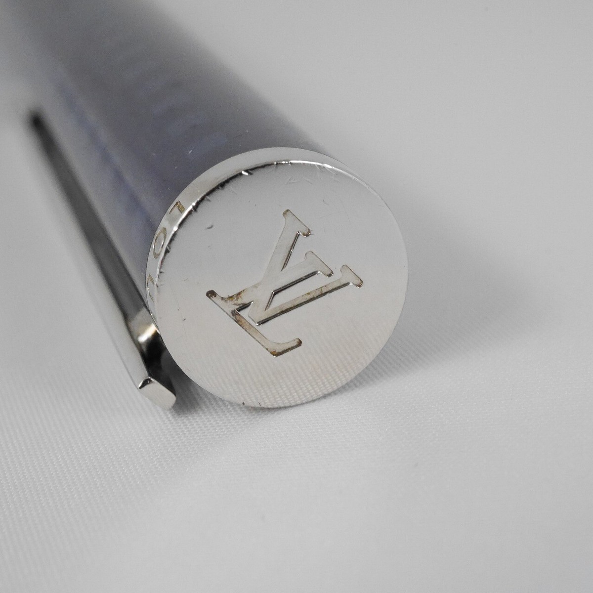 Louis Vuitton Jet Blue Lacquer Mechanical Pencil (used) FREE