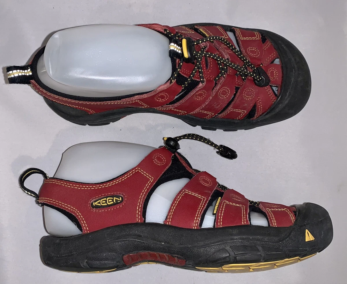 Red hiking sandals new arrivals