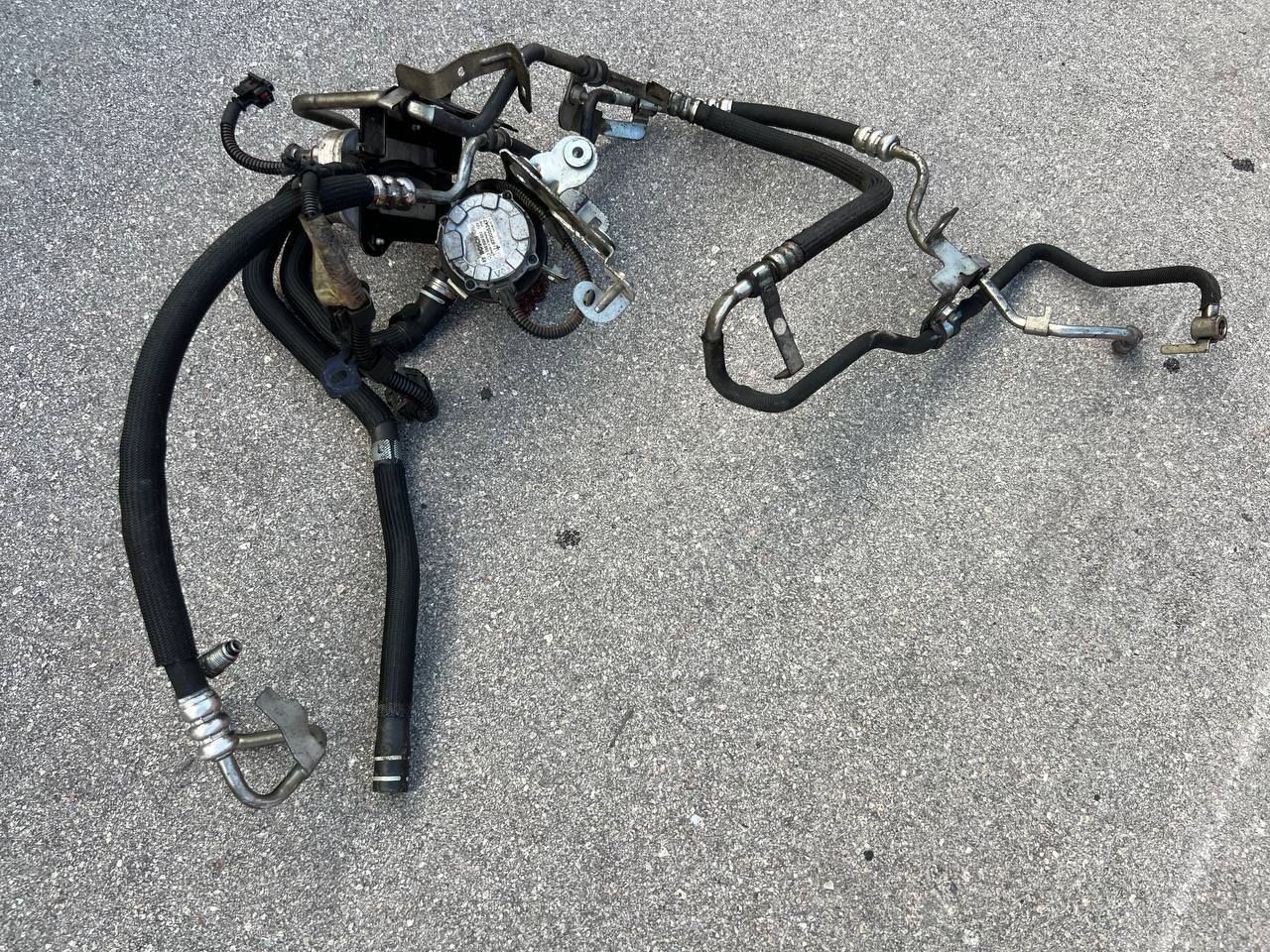 Maserati Ghibli 2017 Auxiliary Electric Secondary Water Pump Assembly