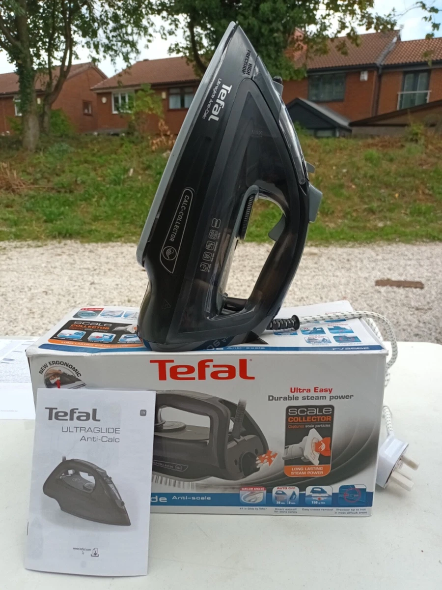 Tefal FV2662 Ultraglide Anti scale Steam Iron 2500 W 270ml Black
