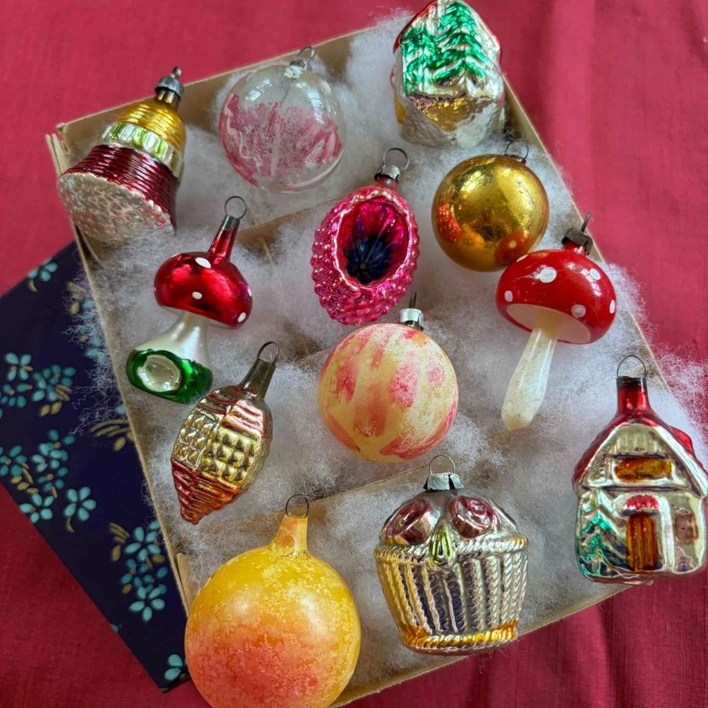 Glass Small Seasonal Ornaments for sale | eBay