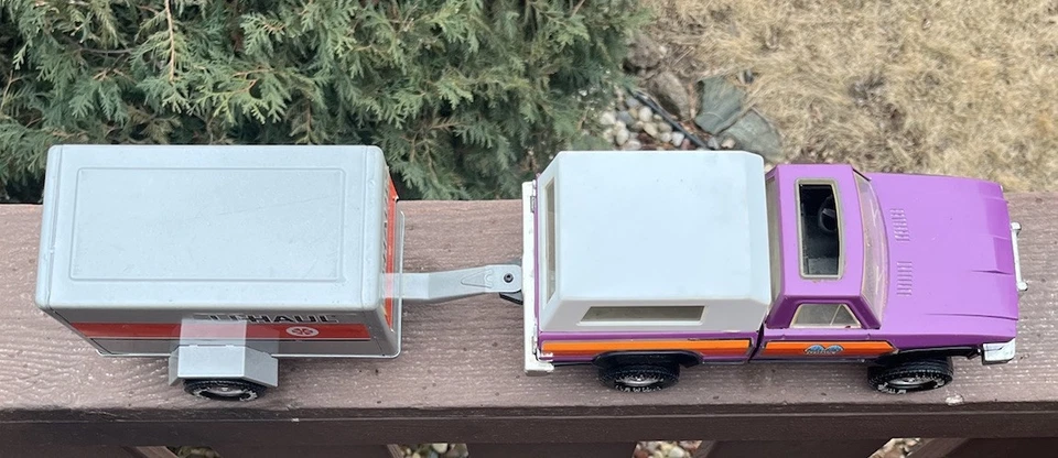 HTF 1970'S NYLINT U-HAUL PURPLE PICKUP W/ TRAILER SET ***NICE*** - Image 4 of 4