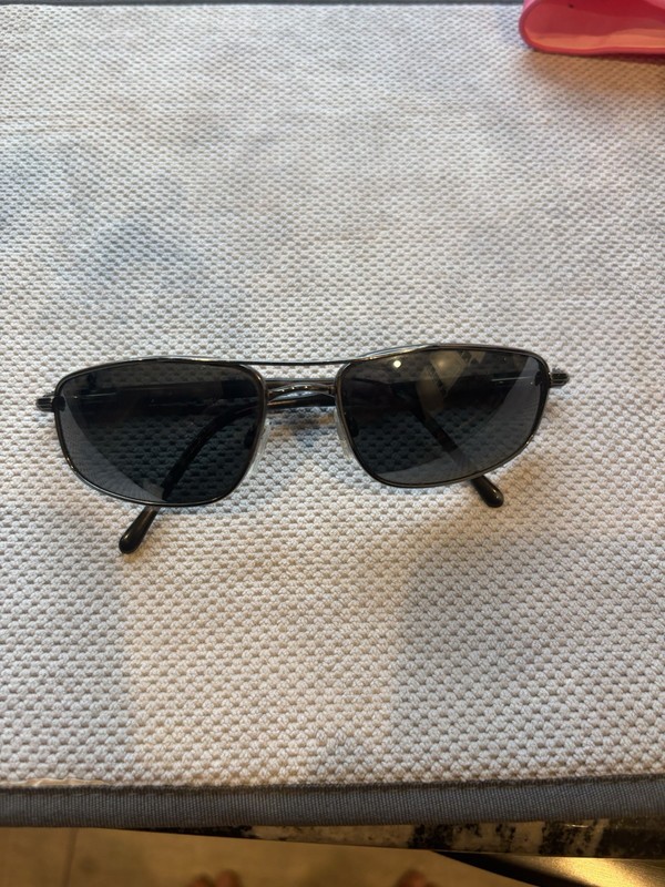 Maui Jim Kahuna Aviator Sunglasses MJ-162-02  Gunmetal Polarized