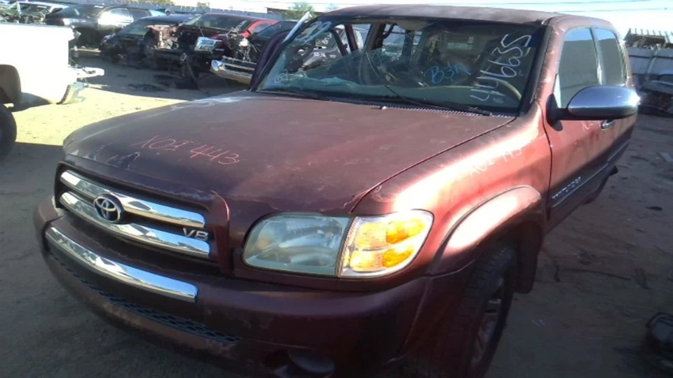 TUNDRA 2004 Front Door Trim Panel 30934643 Foto 2 de 4