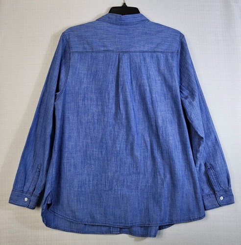 Old Navy Women's Chambray Denim Button-Up The Classic Shirt Plus Size 1X Blue - Picture 4 of 11