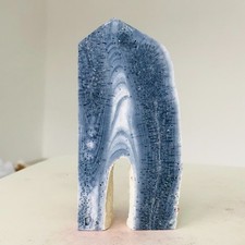 145g Natural Amazing Rare Blue Coral Jade Jasper Tower Point mineral Healing F18