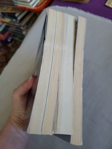 Lot (4) Sci-Fi Chapter Books:2-Remnants, The Shuteyes, Gregor the Overlander - Imagen 12 de 13