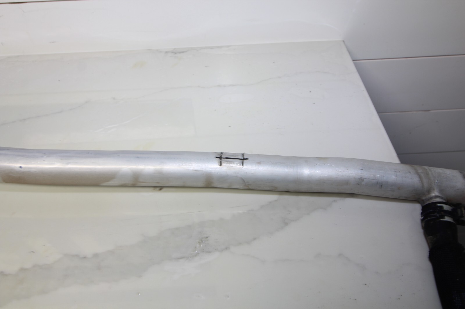 17-21 AUDI R8 V10 PLUS RWS OEM ENGINE COOLING COOLANT PIPE  4S0121400D GENUINE