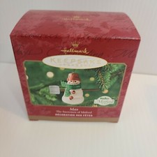 2000 Hallmark Keepsake "Max" The Snowmen of Mitford Christmas Tree Ornament, td8