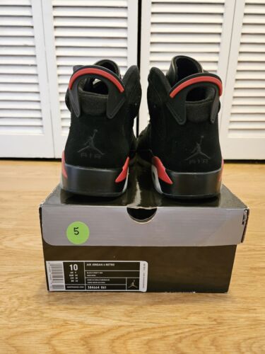 Size 10, Air Jordan 6 Retro VI - Black/Varsity Red (2010) DEADSTOCK 384664 061 - 第 2/7 張圖片