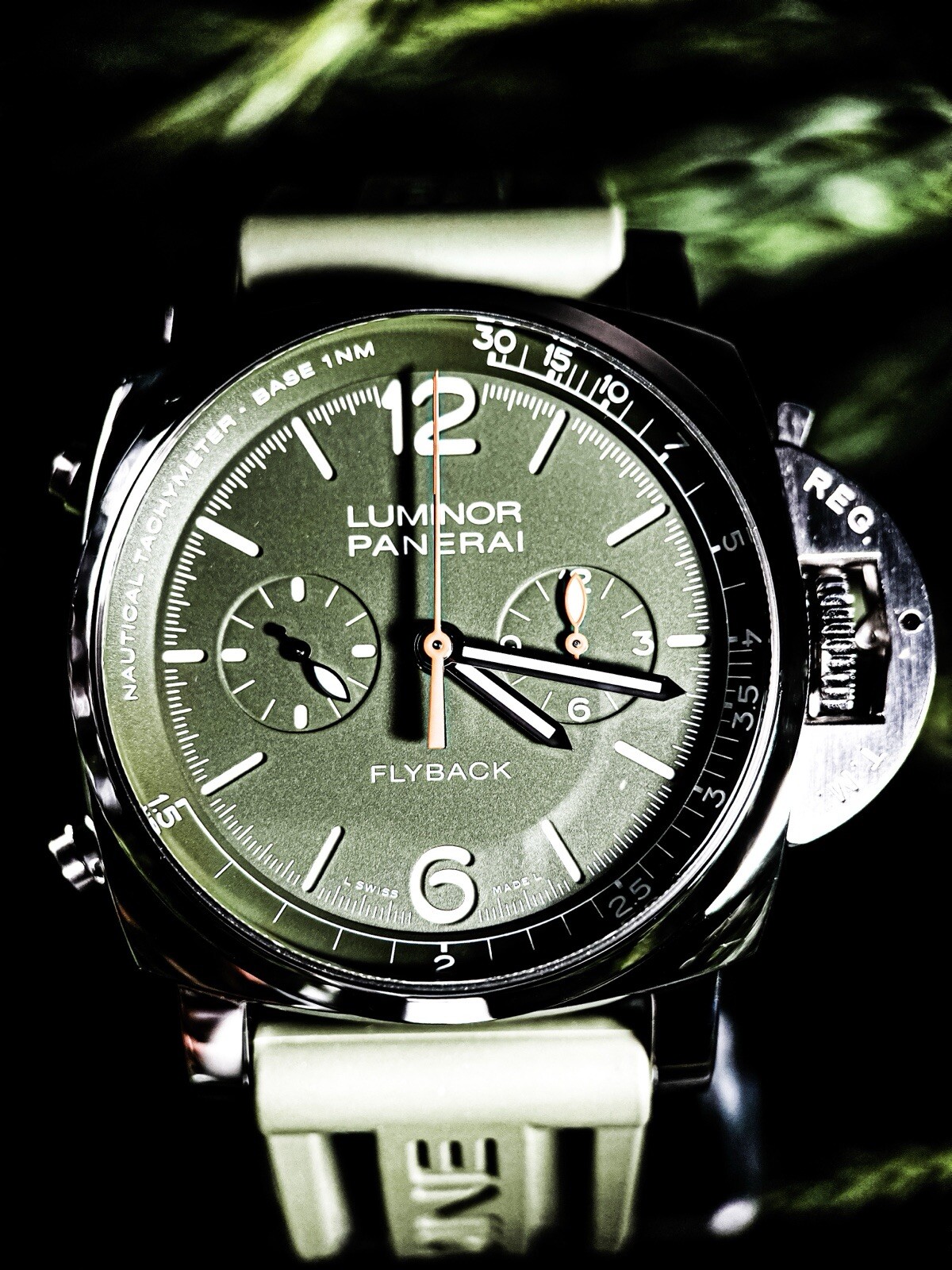 2022 Panerai Luminor Flyback Verde Militare Steel 44mm Green PAM01296 Full set