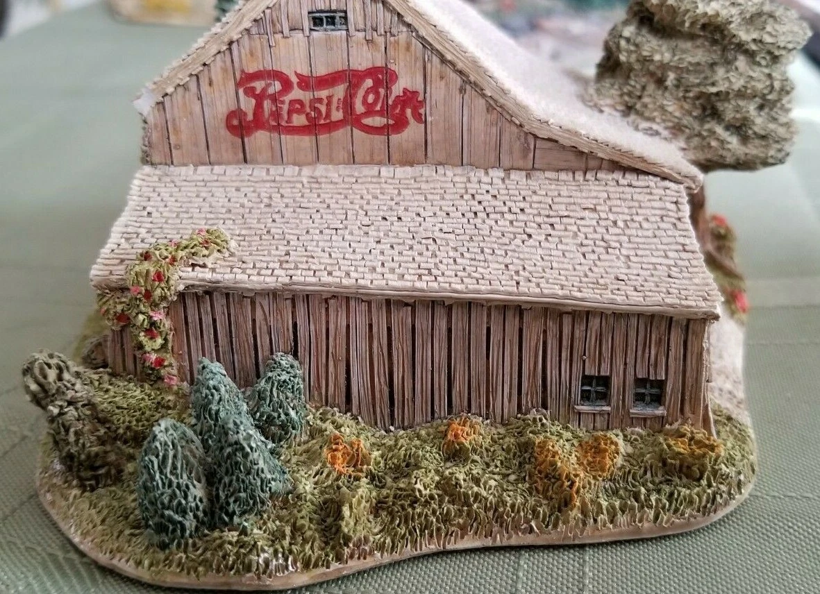 暖色系 【希少!!】Lilliput Lane/PEPSI COLA BARN - 通販 - www.mpu