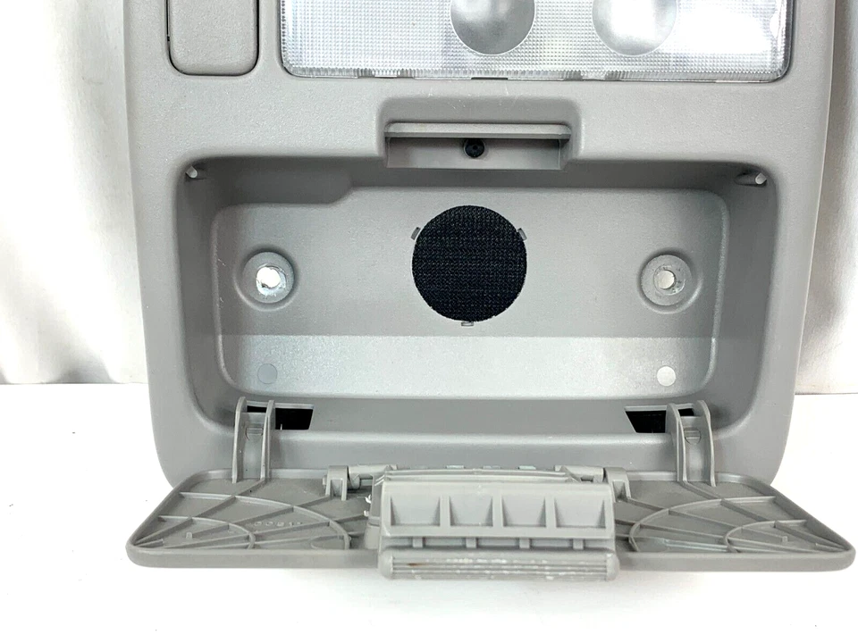 01 02 03 04 05 Toyota RAV4 consola superior techo cúpula mapa luz lámpara 10000309 Foto 2 de 4