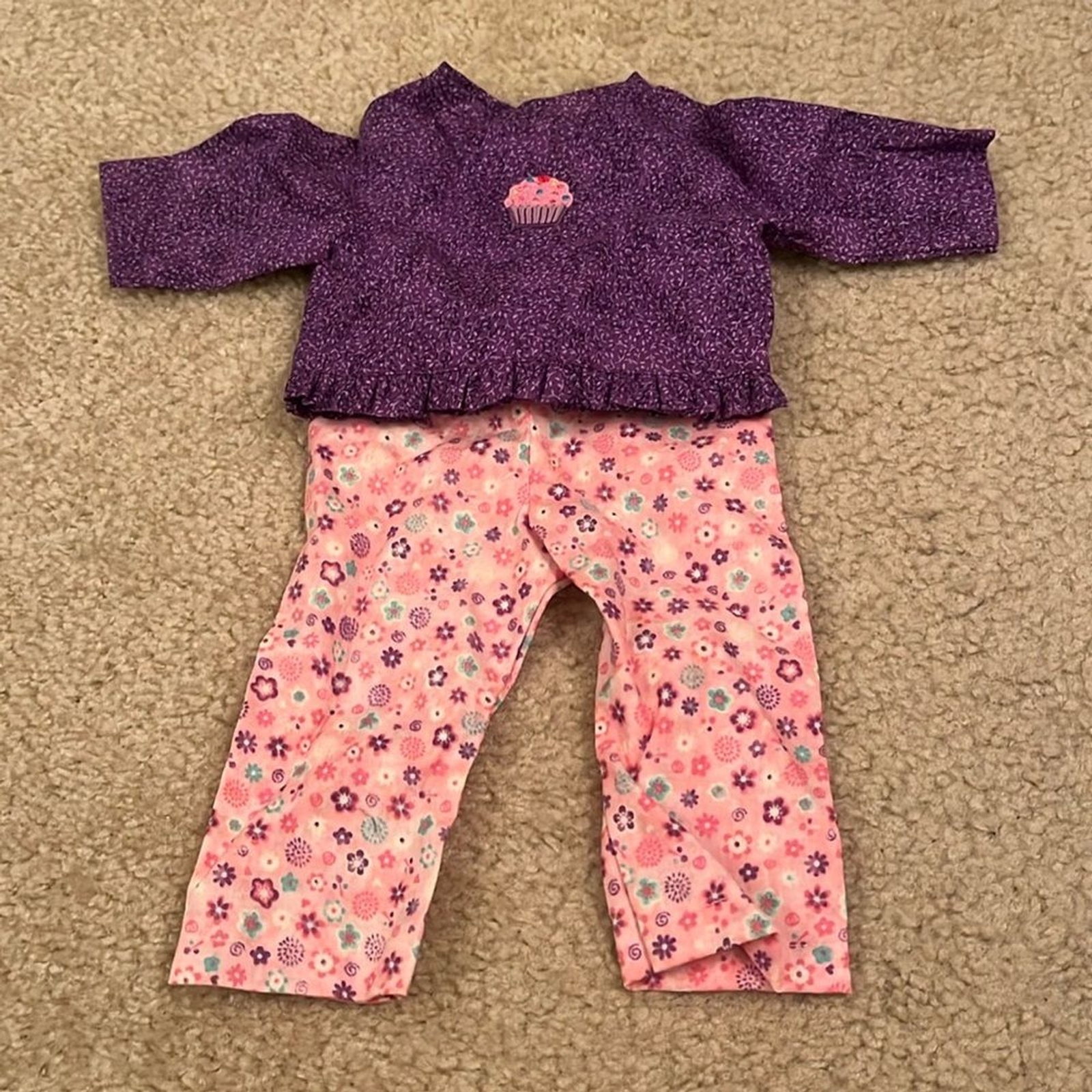 Cupcake Doll Outfit - Handmade-image