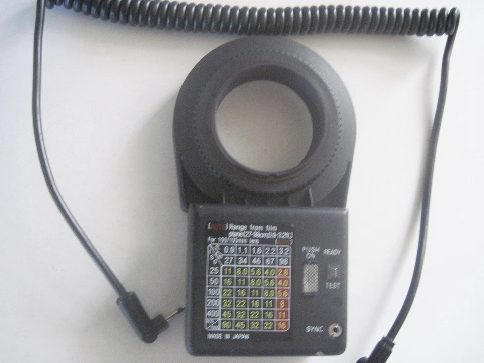 VIVITAR RINGLIGHT MACROFLASH 5000 WITH ADAPTER--NMT - Image 2 of 2