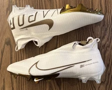 Size 13 Nike Vapor Edge 360 Elite Flyknit Football Cleats White/Gold AO8276-111