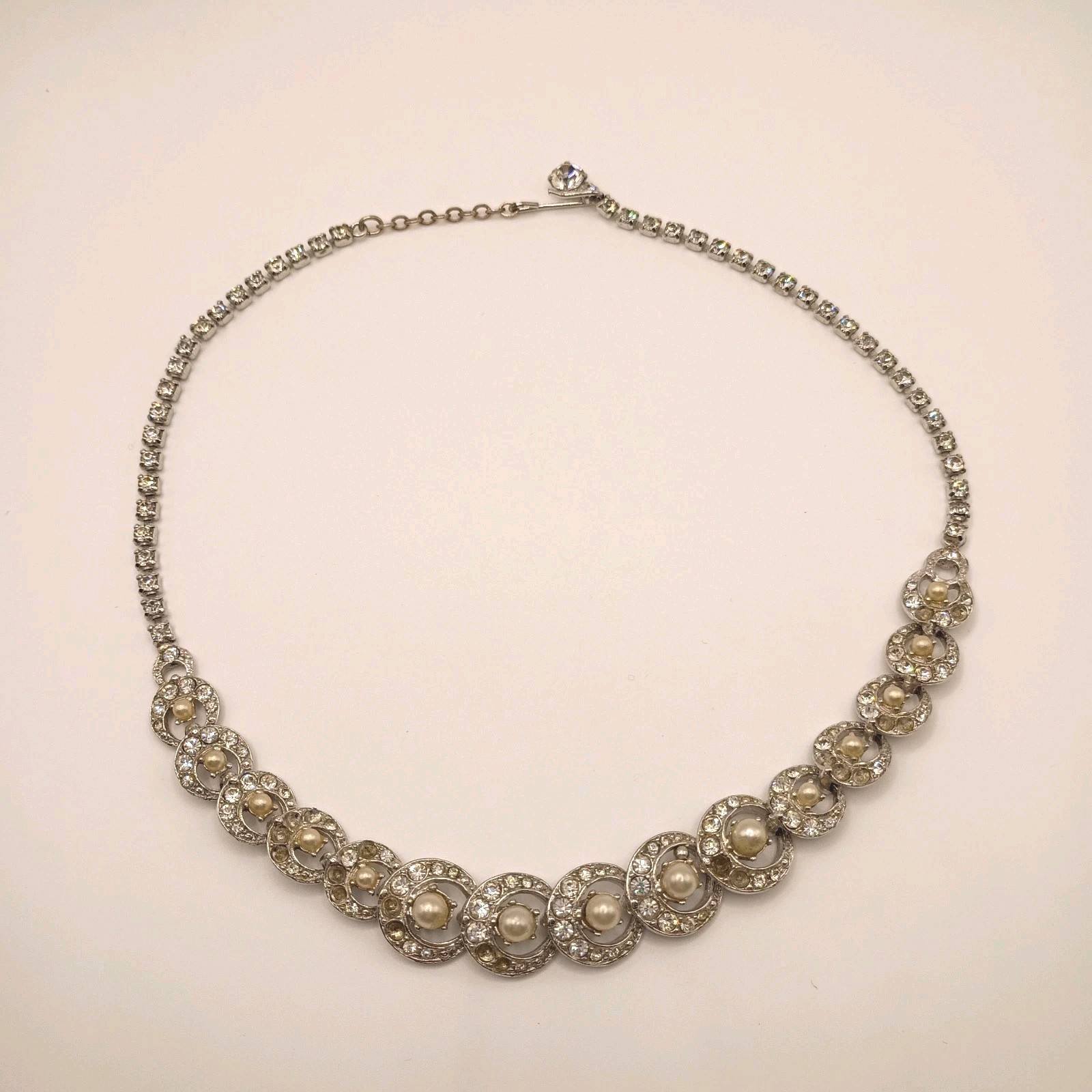 Vintage Faux Pearl Rhinestone Necklace Choker Silver Tone READ 16