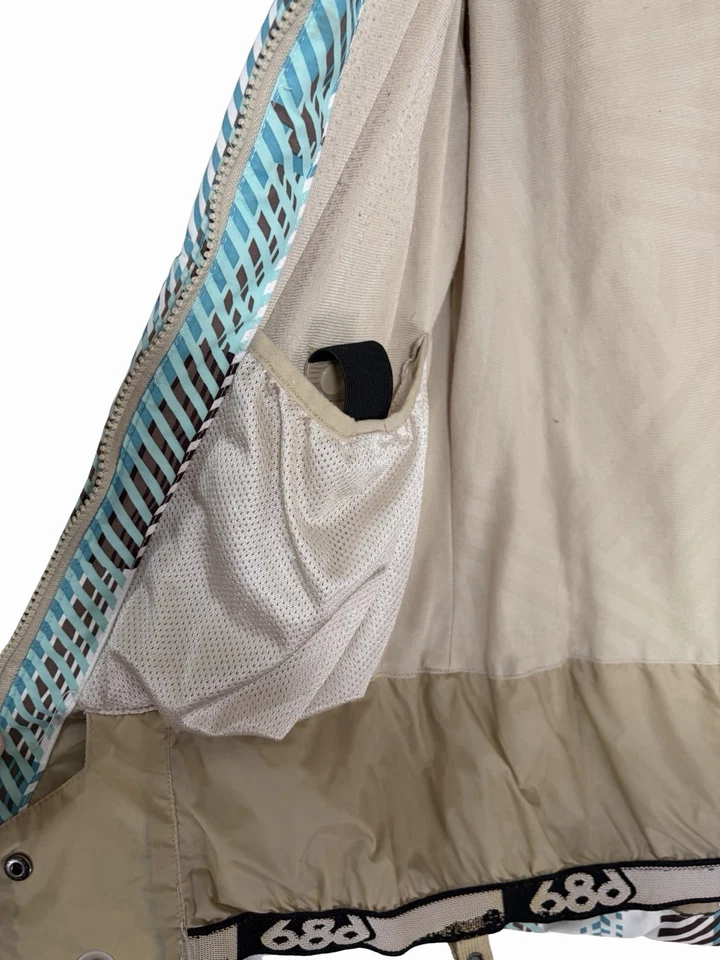 686 Snowboard/Ski Coat Mannual Waterproof Infidry TR9 Women's Size Small READ!! - Image 3 of 4