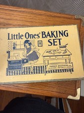 VERY RARE Antique 1920s Parker Brothers Little Ones Baking Set Toy Food Boxes