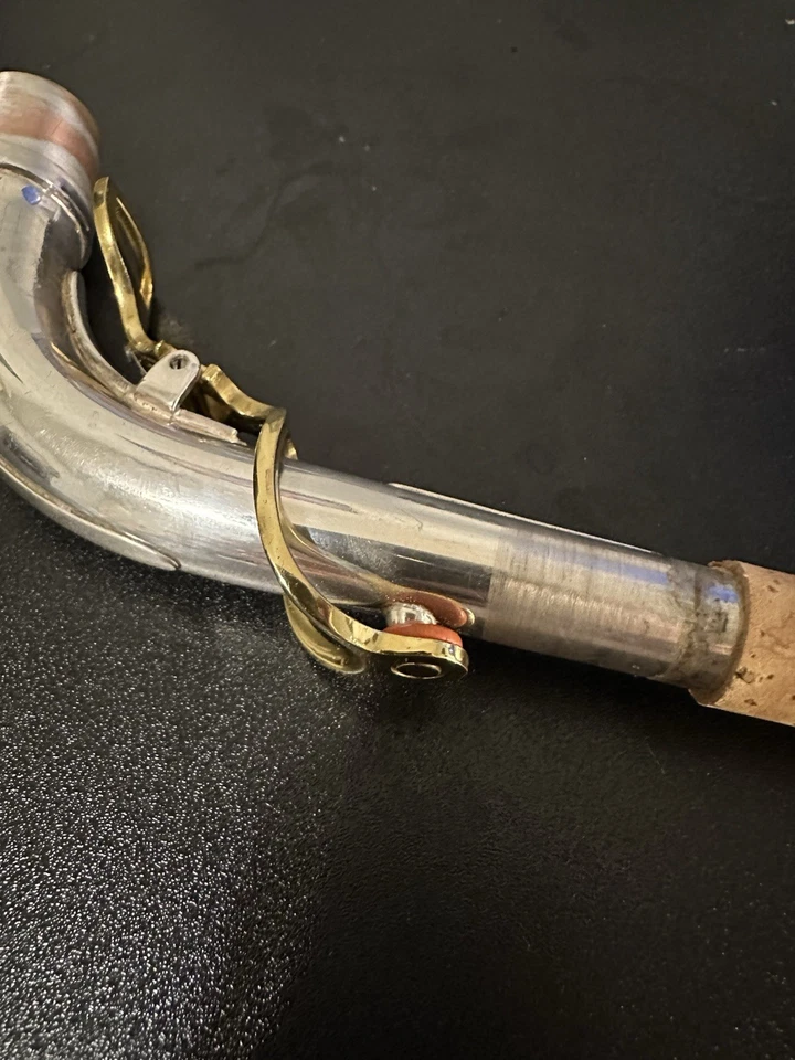 Cuello de saxofón alto Yanagisawa plateado Foto 3 de 4