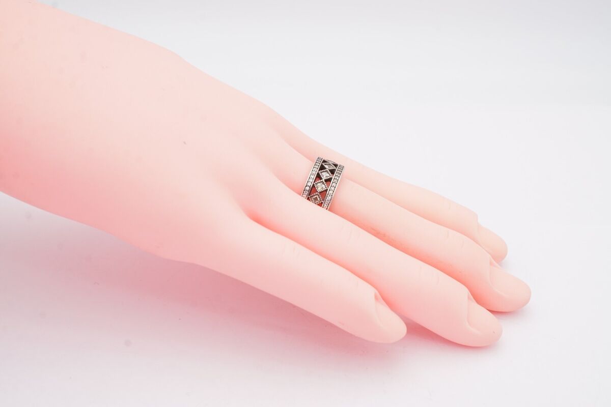 Pandora Sterling Silver 925 Cubic Zirconia Ring Size 6.5 | eBay Pandora Sterling Silver 925 Cubic Zirconia Ring Size 6.5 | eBay