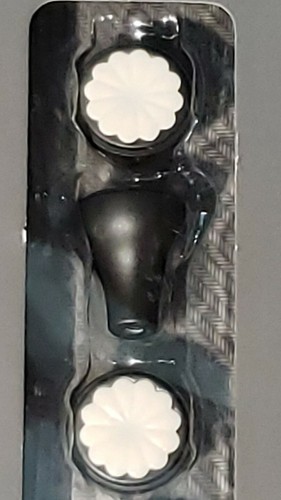 Threshold Knob Set Soft Iron Finish & Ivory White, pack of 4 - NEW - Picture 2 of 3