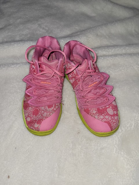 kyrie spongebob size 13