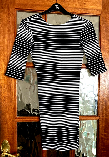 BNWT Ladies TFNC London SAPPHIRE Navy BLUE Striped TWIST Detail “SHENA” Dress S - Picture 11 of 12