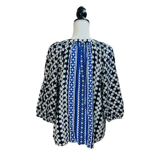 Crown & Ivy Peasant Blouse Womens XL Black Blue Floral Split Neck Raglan Sleeve - Picture 2 of 3