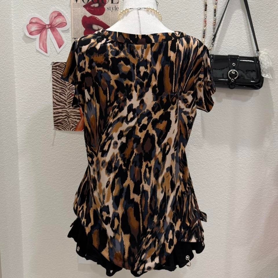 Super cute Leopard print blouse - image 4