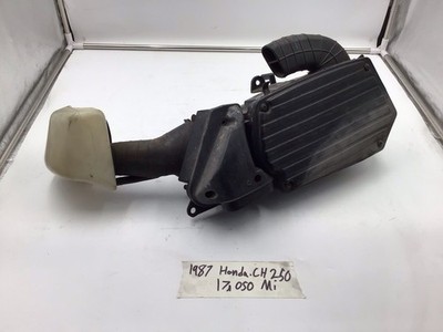 OEM 1987 Honda CH 250 17,050 Mi Complete Air Cleaner Assembly W Air Chamber