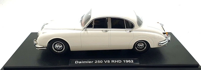 KK Scale 1/18 Scale KKDC181034 - 1962 Daimler 250 V8 RHD - White - Image 4 of 4
