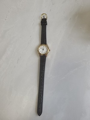 Vintage Sekonda Uhr mit schwarzem Lederarmband - wasserdicht 30 Meter. PD1