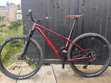 Specialized Chisel, Spec FIRE. Renthals,Rockshox SID SL,XT Rear Mech, MEDIUM