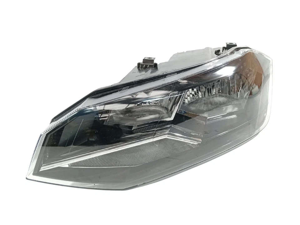 VOLKSWAGEN VW POLO MK6 2017-2022 FRONT LEFT HEAD LIGHT ASSEMBLY - LH N/S - Image 2 of 4