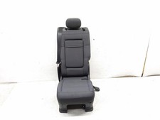 2025 Ford Explorer Rear 2nd Row Middle Booster Seat Rb5z-78611a08-ad Blk Cloth