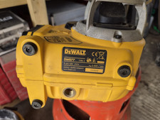 DEWALT DW077 Rotary Laser Level Kit, Electronic Auto-Level, Red Beam, Case
