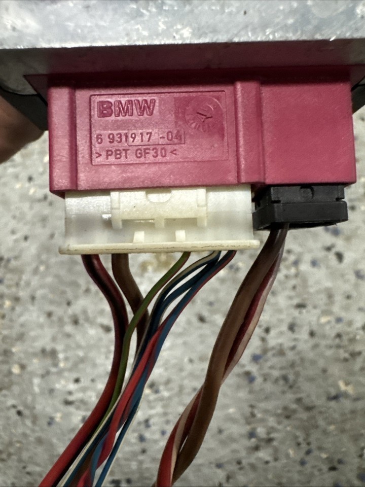 10-20 BMW F30 F32 F34 F10 EKPM3 Helbako Fuel Gas Pump Relay Control ...