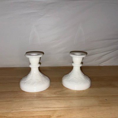 L.E. Smith Vintage Milk Glass Candlestick Holders Grapevine Harvest White Pair