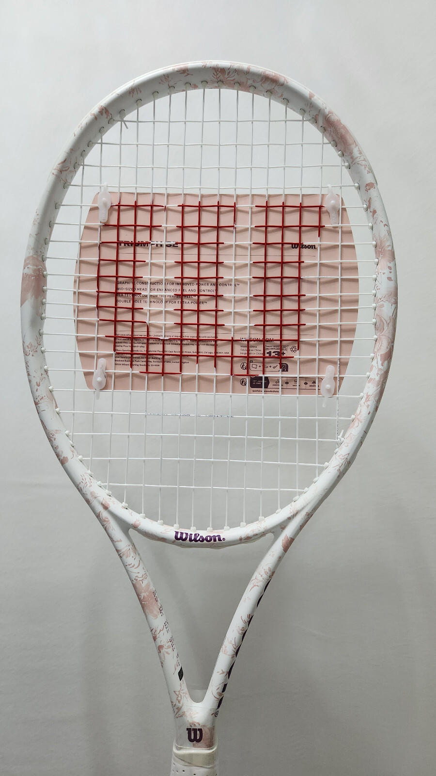 WILSON TRIUMPH SPECIAL EDITION RECREATIONAL RACKET STRUNG WR175910 EXPRESS SHIP.