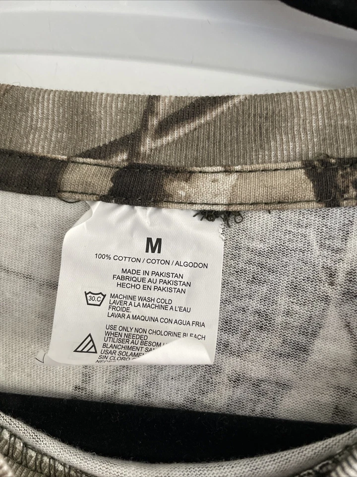 Duck Commander Realtree Camouflage T-Shirt Men's Sz M Short Sleeve Hunting New - Image 3 of 4