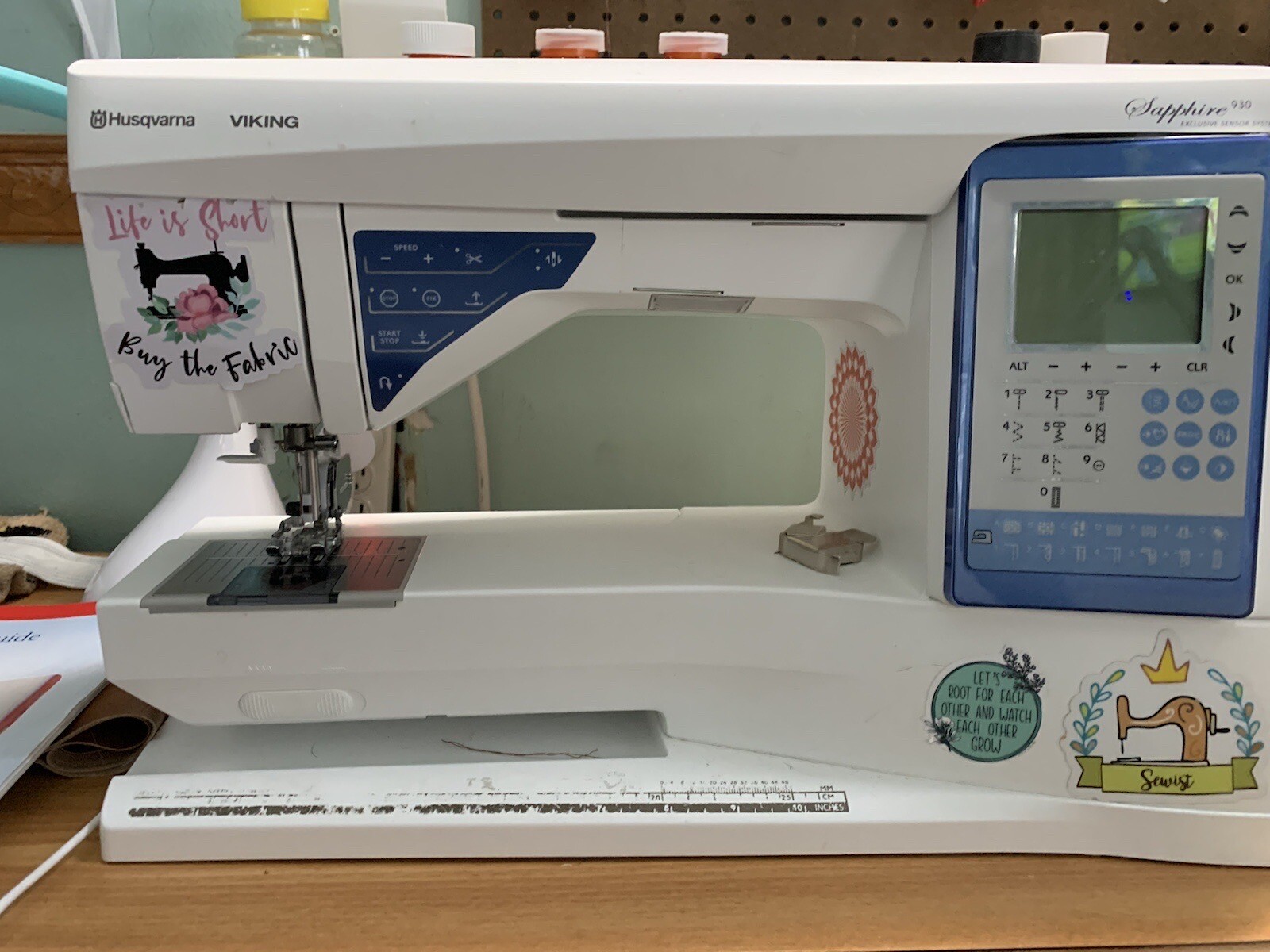 Husqvarna sapphire 930 Sewing Machine eBay