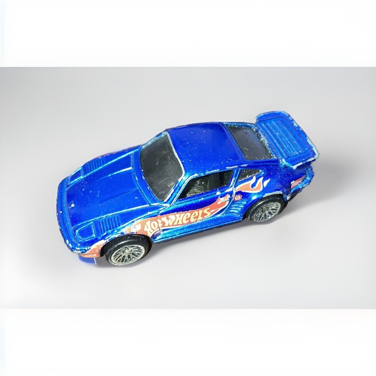 1989 Hot Wheels Porsche 930 Turbo - Hot Wheels race team logo Blue