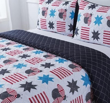 Country Living Red, White  Buzz Patriotic American flag KING Quilt Set