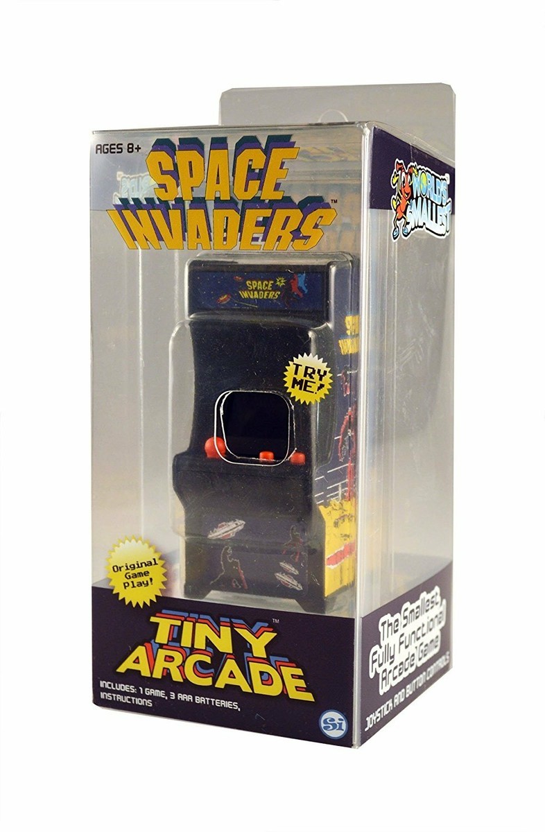 SPACE INVADERS Tiny Arcade Game Keychain Mini Joystick Electronic
