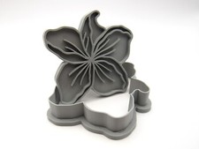 Hibiscus Flower Pottery Stamp with Shaped Clay Cutter
