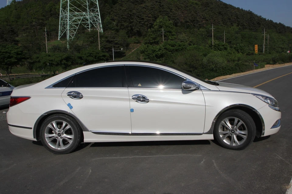 Chrome Side Skirt Accent Door Garnish Silver B669 for Hyundai Sonata 2010~2013 - Image 4 of 4