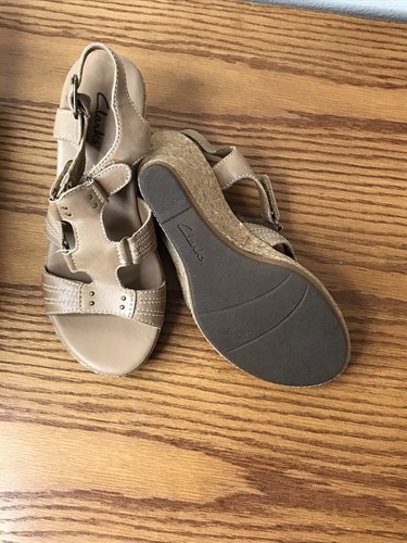 Clarks Womens High Wedge Heel Beige Cork Boho Strappy Sandals Sz 6.5 M 65590 - Picture 5 of 8